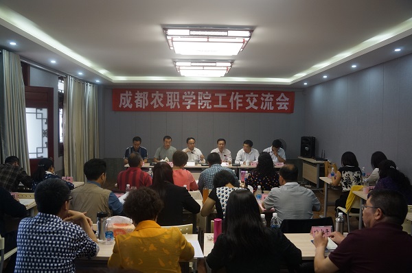 DSC03826-1.jpg