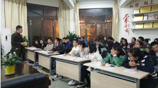 QQ截图20161108173935.jpg