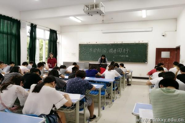班会1_副本.jpg