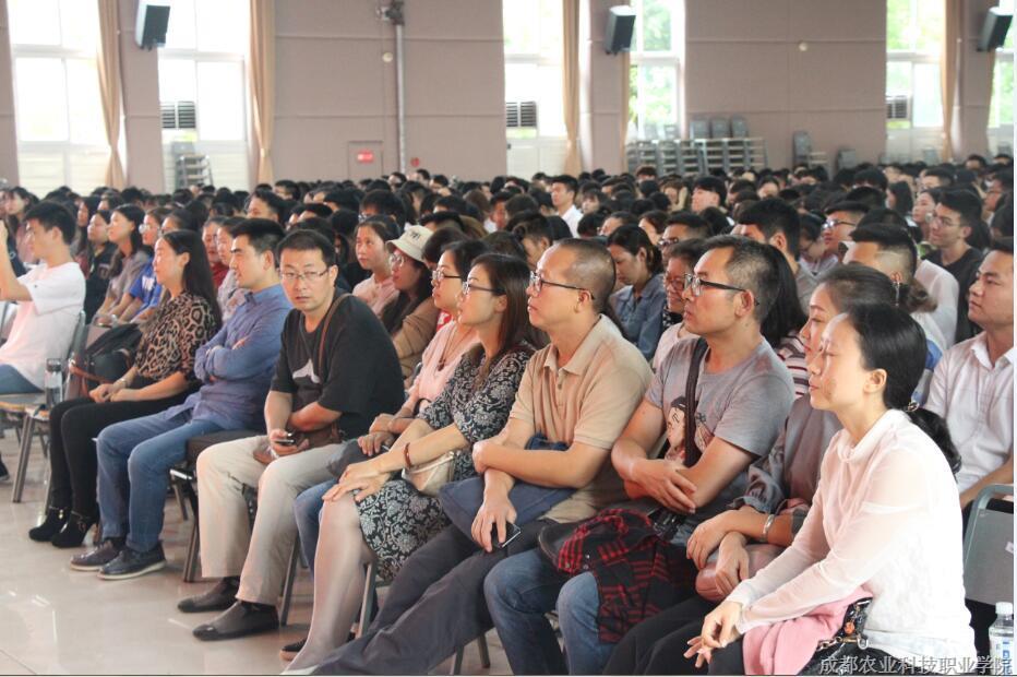 QQ截图20180919160127.jpg QQ截图20180919160127.jpg