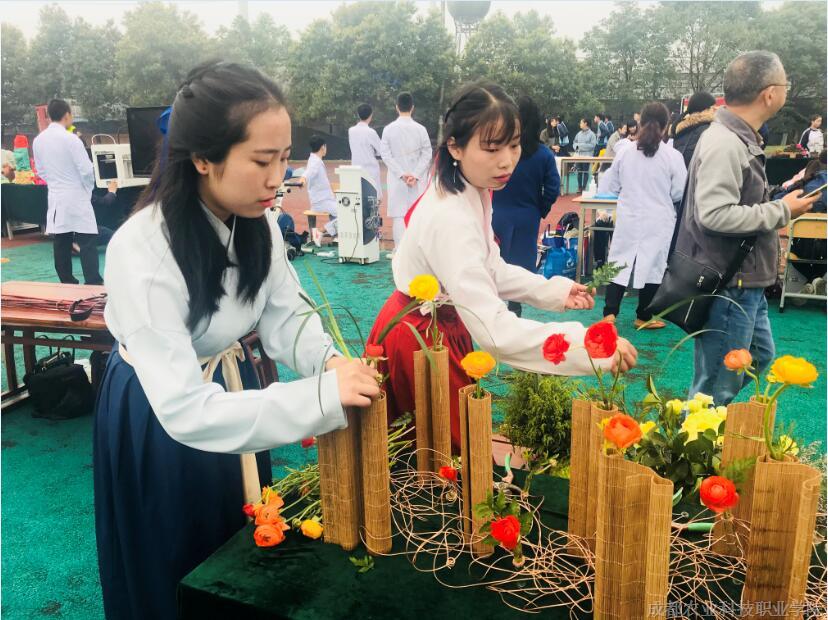 QQ截图20180316173406.jpg QQ截图20180316173406.jpg